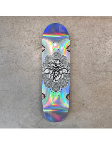 Madness Holographic Deck 9.0"